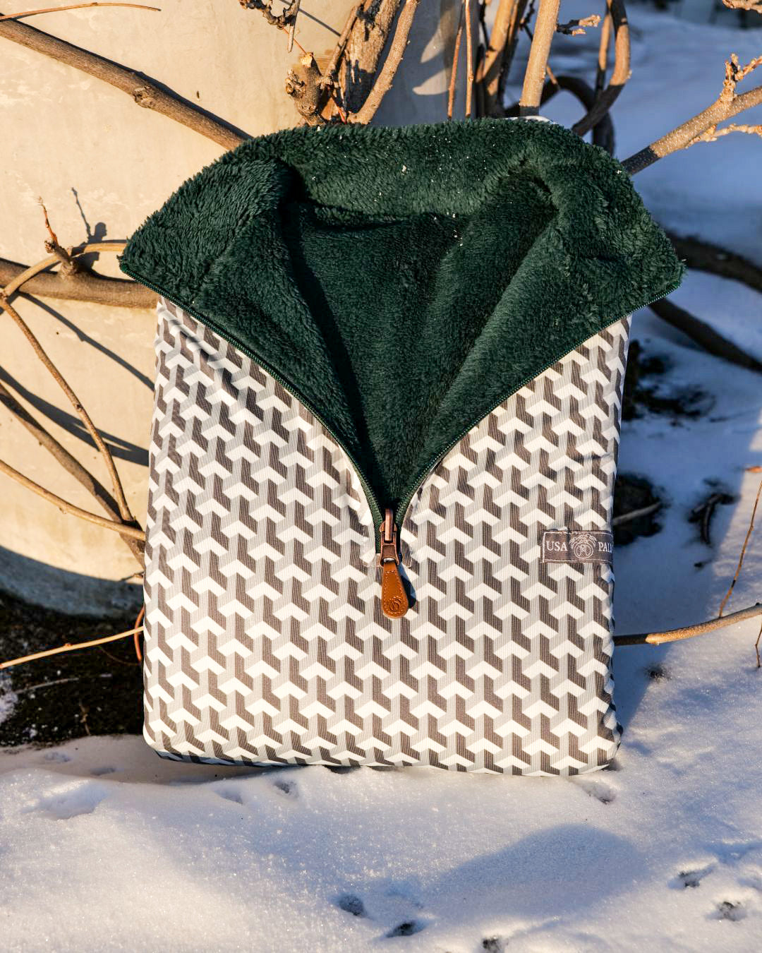 Reversible Light Sherpa 1/4 Zips