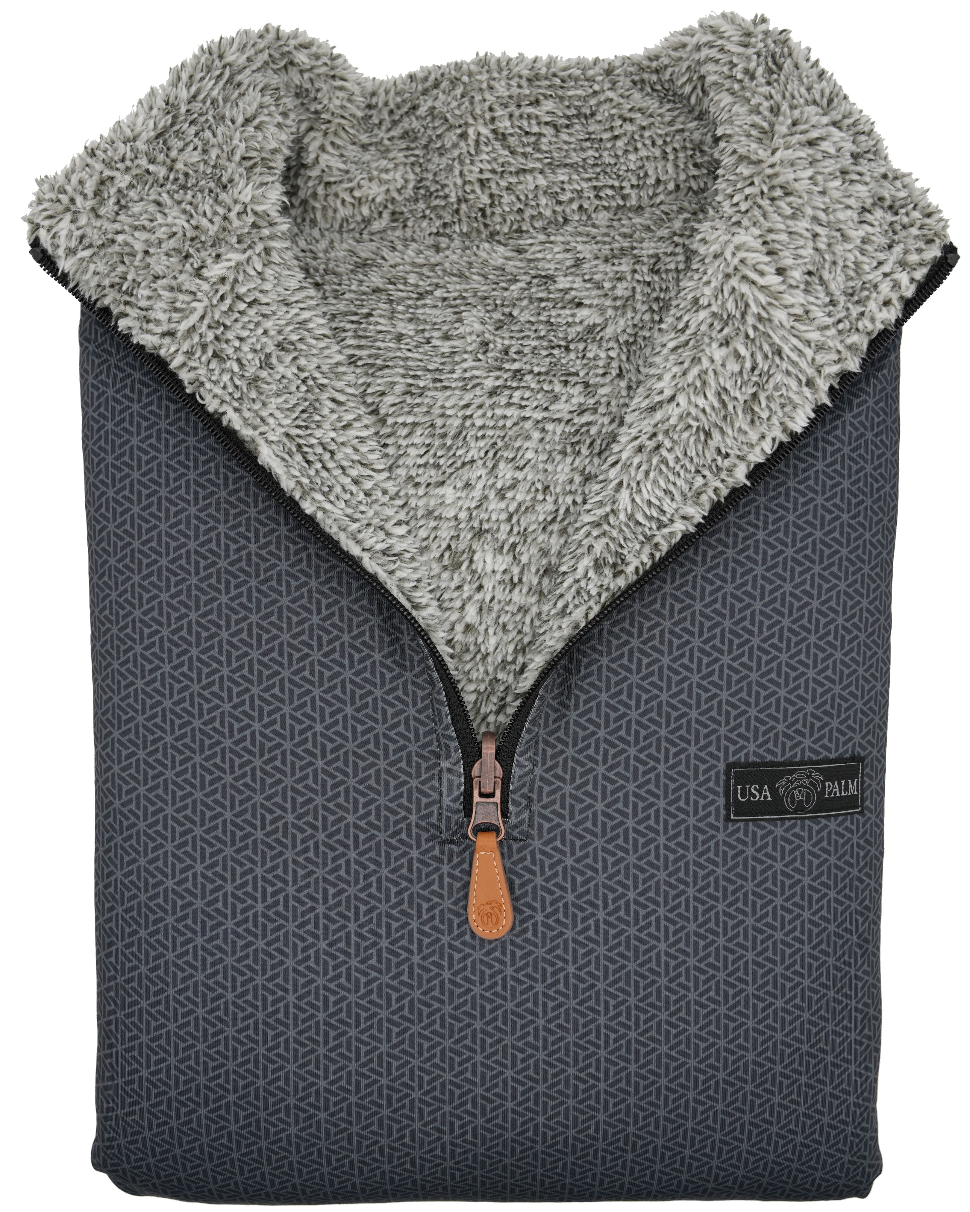 Reversible Light Sherpa 1/4 Zips