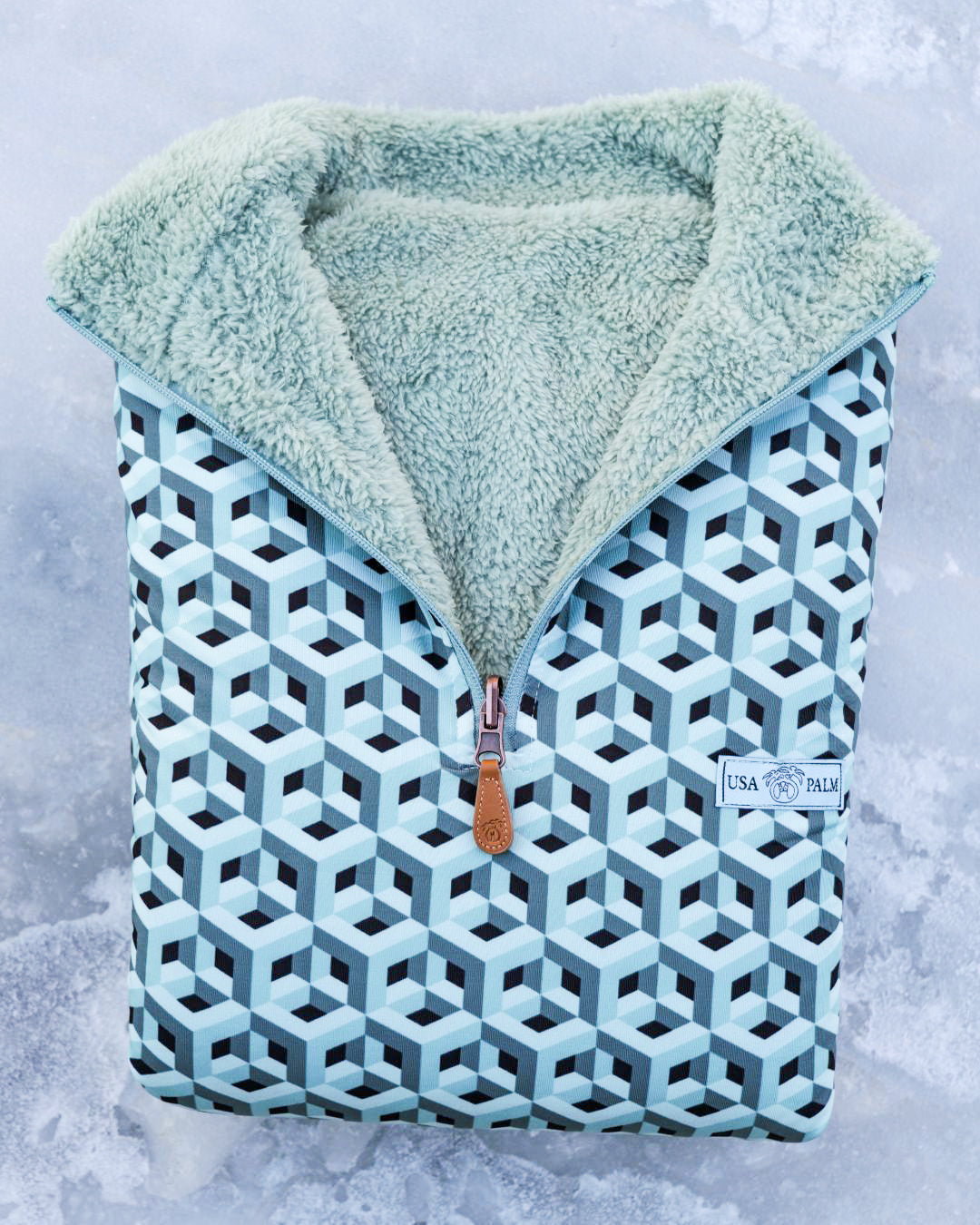 Reversible Light Sherpa 1/4 Zips